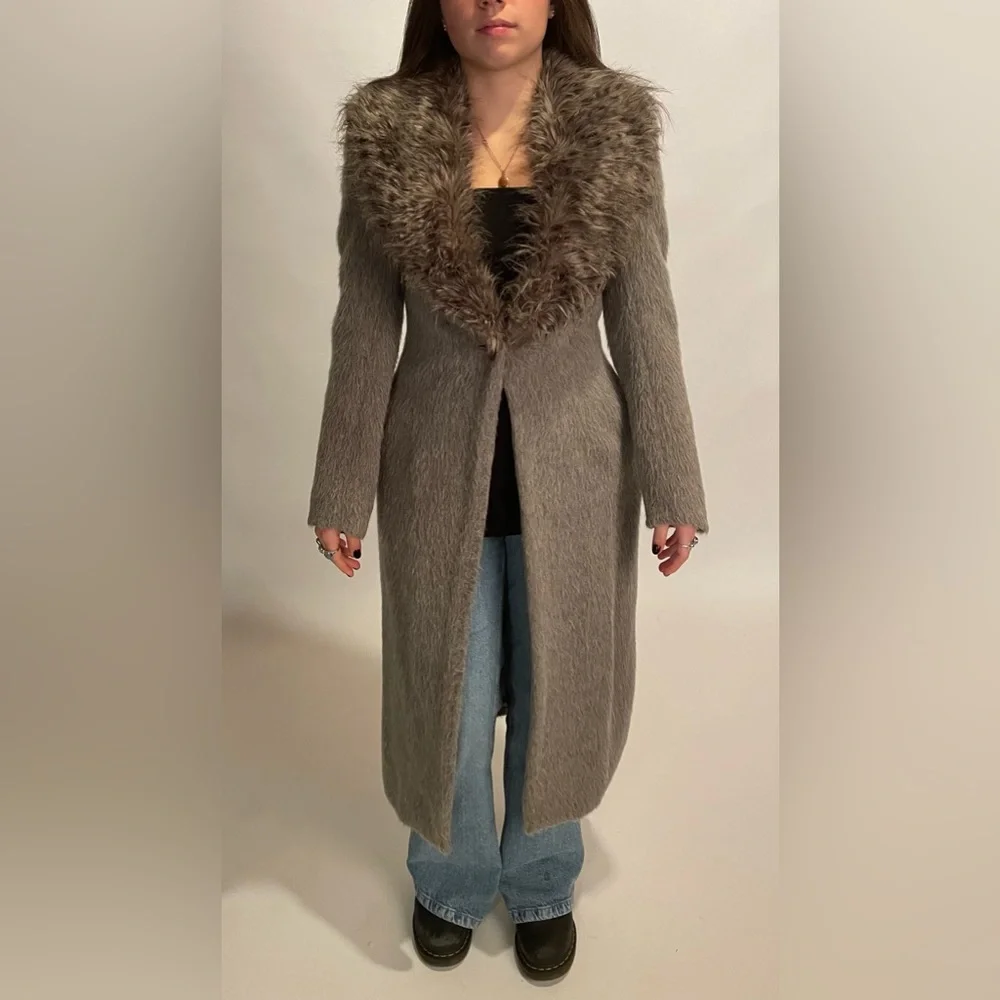 Vintage Alpaca Wool Grey Winter Coat - Picture 2 of 6